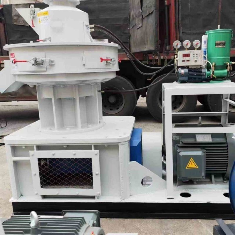 Lini Produksi Pelet Kayu Kapasitas 0,5 - 10 TPH Lini Produksi Biomassa 6mm-12mm