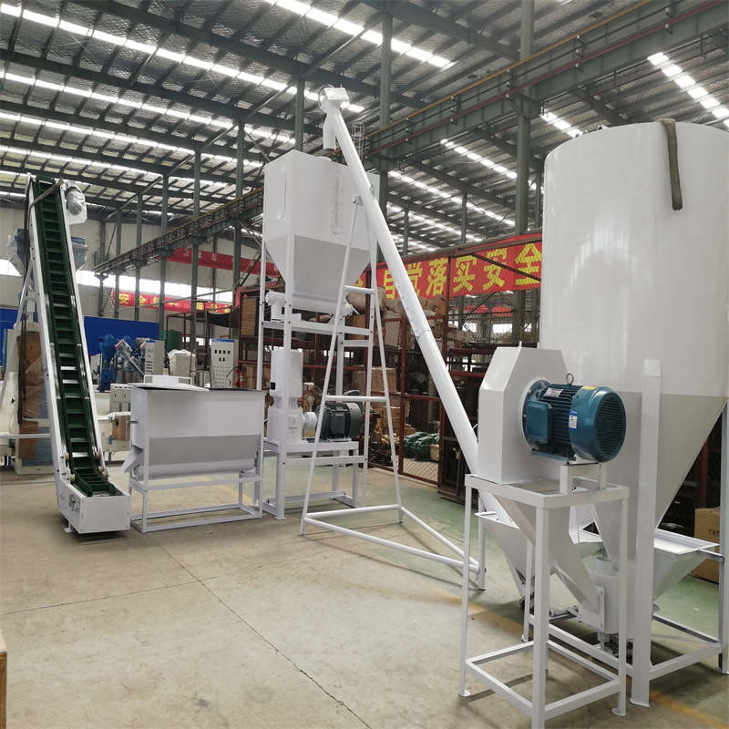 Baris Produksi Pellet Kayu yang Disesuaikan untuk Potongan Kayu 10%-20% Kelembaban Bahan