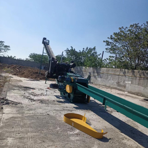 15-25t/H Wood Log Chipping Shredder mesin pembuatan serbuk sari Crusher Horisontal Cabang Pohon Log Drum Mesin Wood Chipper