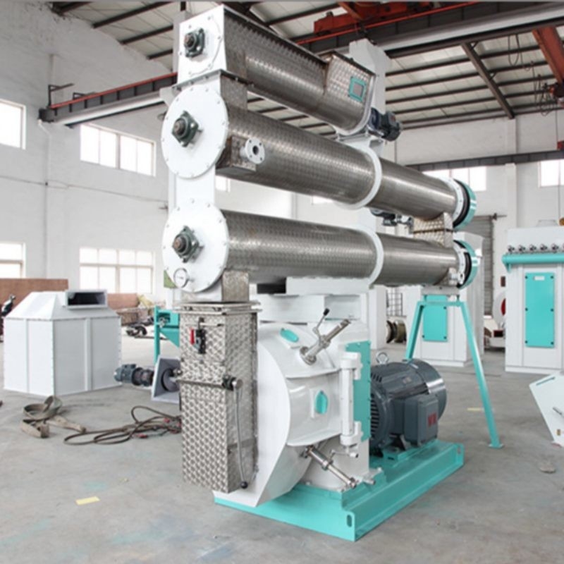 2-4 T/H Ring Die Feed Pellet Mill Dengan Kondisioner Tunggal Pengolahan Pellet Pakan Hewan
