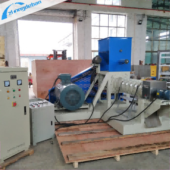 1800-2000 Kg/H Screw Feed Extruder Machine Untuk Membuat Makanan Hewan Peliharaan Dan Ikan Terapung