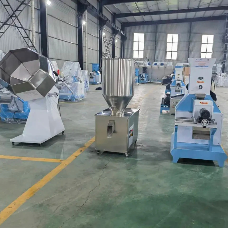 132kW Daya Kontrol Suhu Digital Extruder Feeder Anjing 220V / 380V Tegangan 40-2000kg / jam Kapasitas
