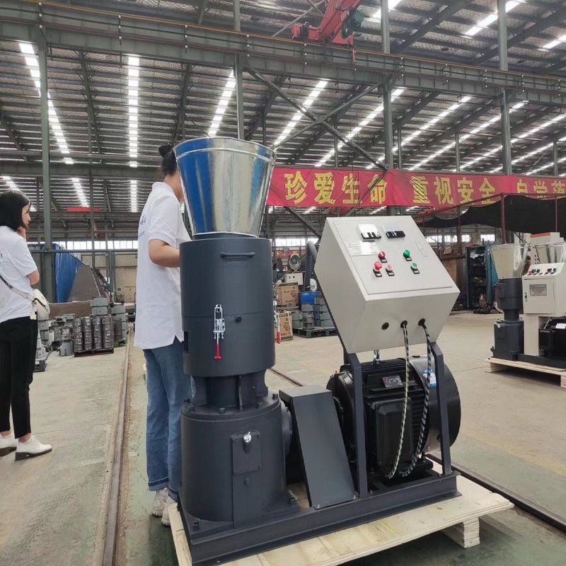 Mudah Operasi Mesin Pellet Pakan 800-1200kg/h Mesin pembuatan pakan hewan Produksi tinggi Pakan Pellet Mill