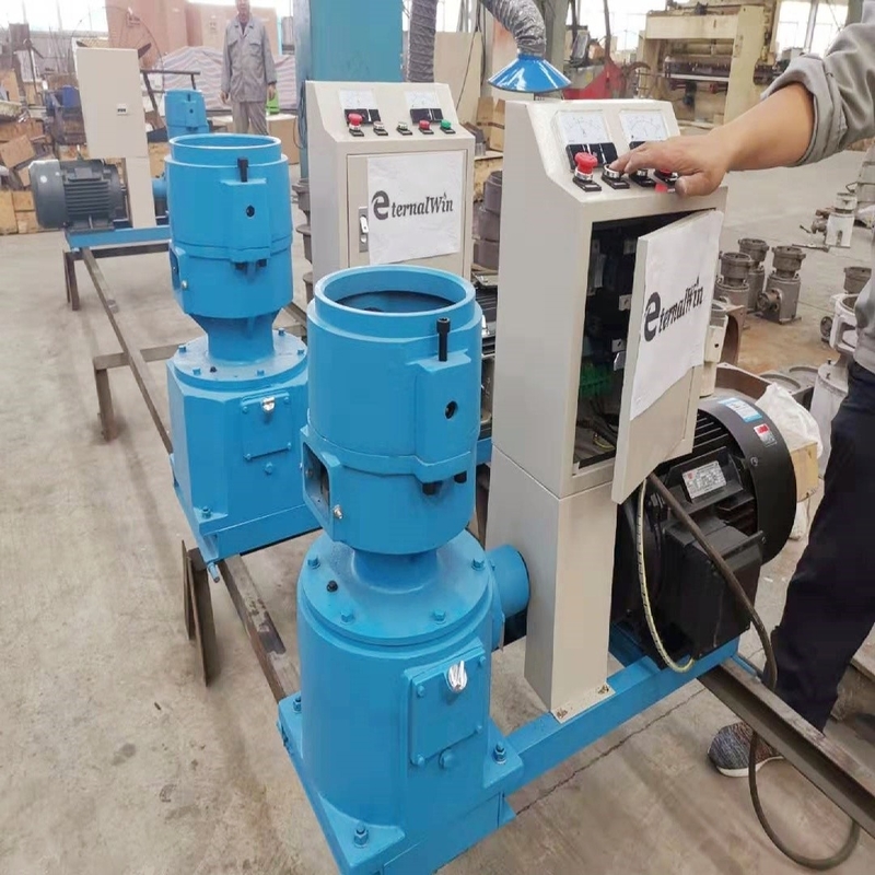 120kg/h Mesin Pellet Pakan Tipe Listrik 4kw Pembuat Pellet Pakan Hewan Untuk Peternakan