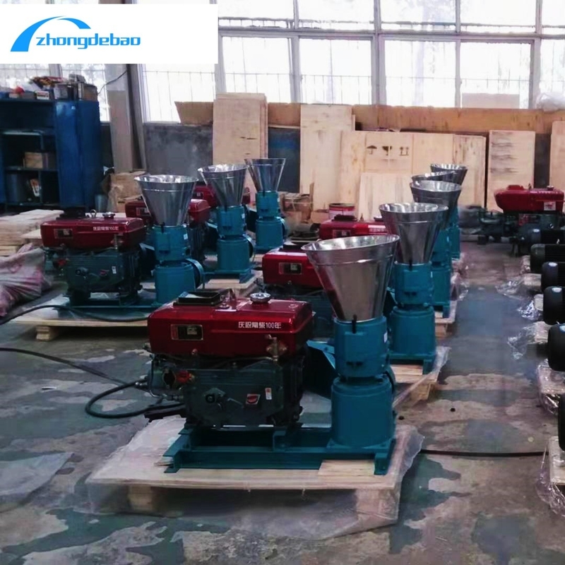Desain Baru 10HP Diesel Tipe Feed Pellet Mesin 90kg / h Mesin Pabrik Pakan Hewan