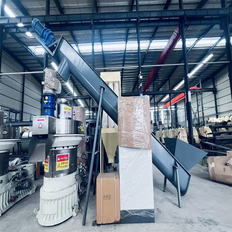 Mesin Pellet Kayu Ring Komersial dengan Kapasitas 0,5-15 T / H dan High-Chromium Alloy Steel Die untuk Lini Produksi Pellet Biomassa hemat energi