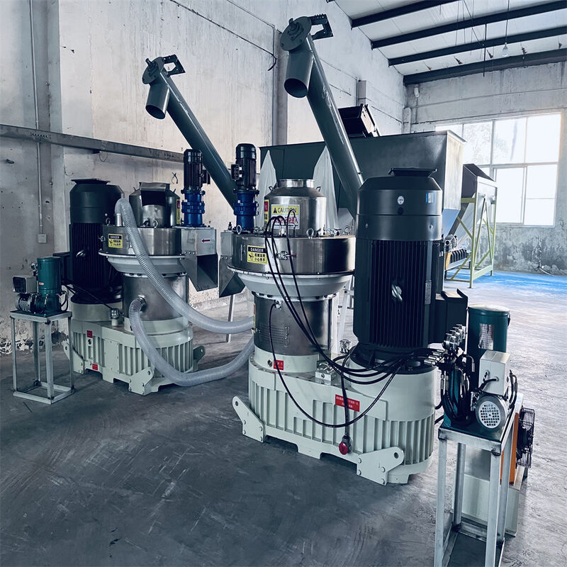 Kapasitas tinggi 1-10TPH Biomass Pellet Line Produksi untuk Pine Straw Wood Chips Ramah Lingkungan