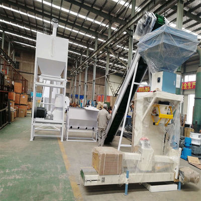 500-1000kg/H Jalur Produksi Pellet Kayu / Jalur Produksi Pellet Biomassa 118KW