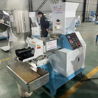 Kapasitas Mesin Extruder Feed Screw dengan Kontrol Suhu Digital