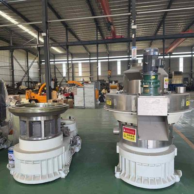 Vertikal Ring Die Mesin Pellet Kayu Biomass Briquetting Machine Mesin Pellet Kayu